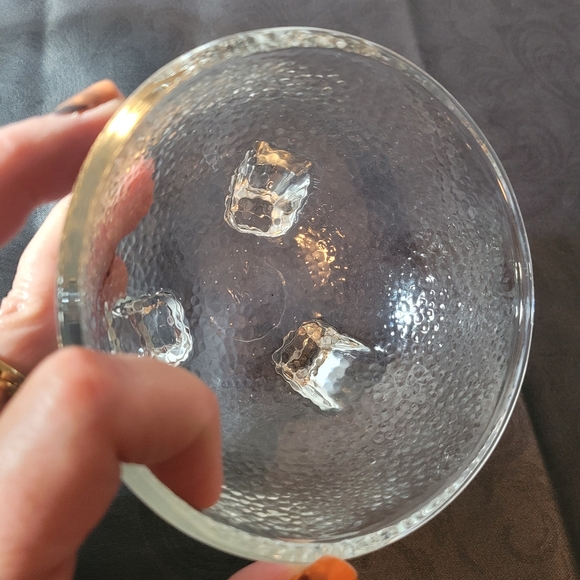 Vintage 1960’s, Crisa Footed pebbled Glass Bowls, Set Of 2 - Picture 6 of 6